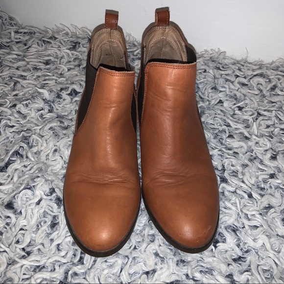 Firth Brown Leather Booties! - Picture 4 of 4